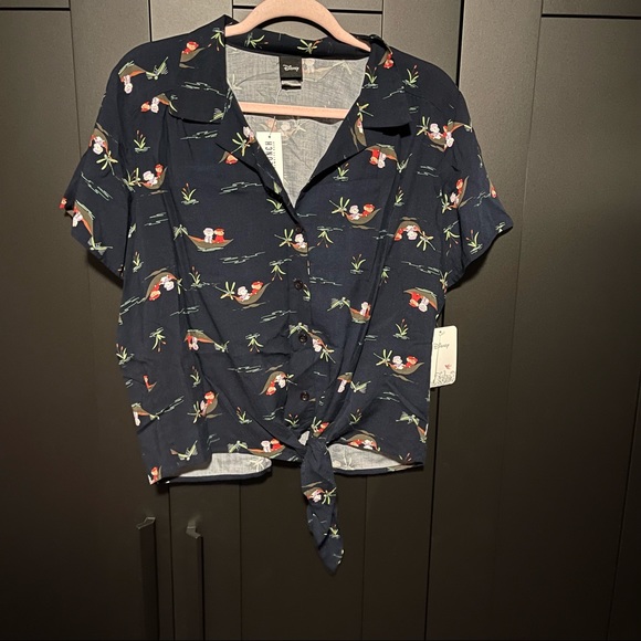 NWT Her Universe Disney The Rescuers Tie Woven Button-Up - BoxLunch Exclusive - Picture 3 of 6